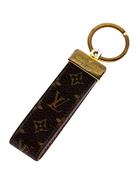 louis vuitton men's keychain